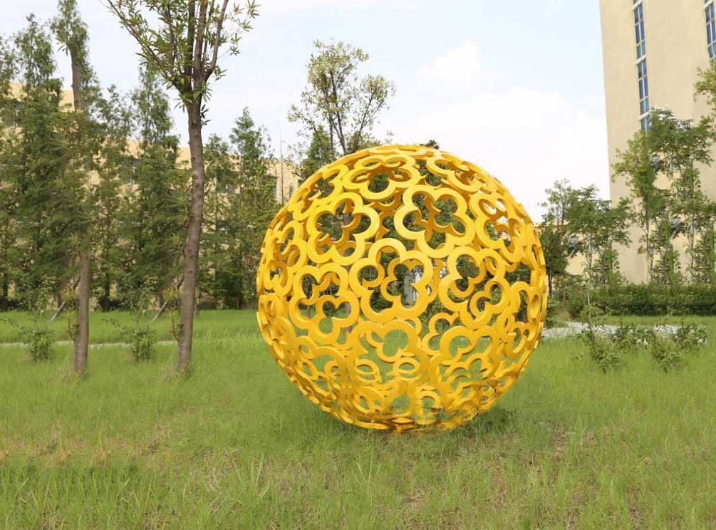 Large Garden Ornaments Statues Color Painted Decorative Stainless Steel Ball Sculpture