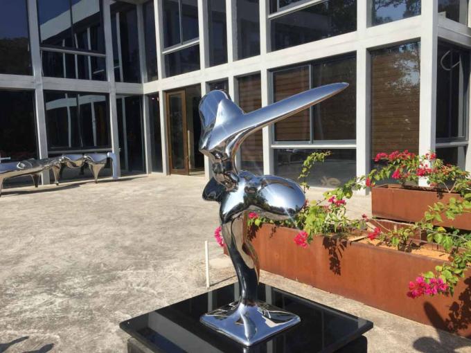 Abstract Metal Animal Sculptures Modern Art Stainless Steel Flying Eagle 0