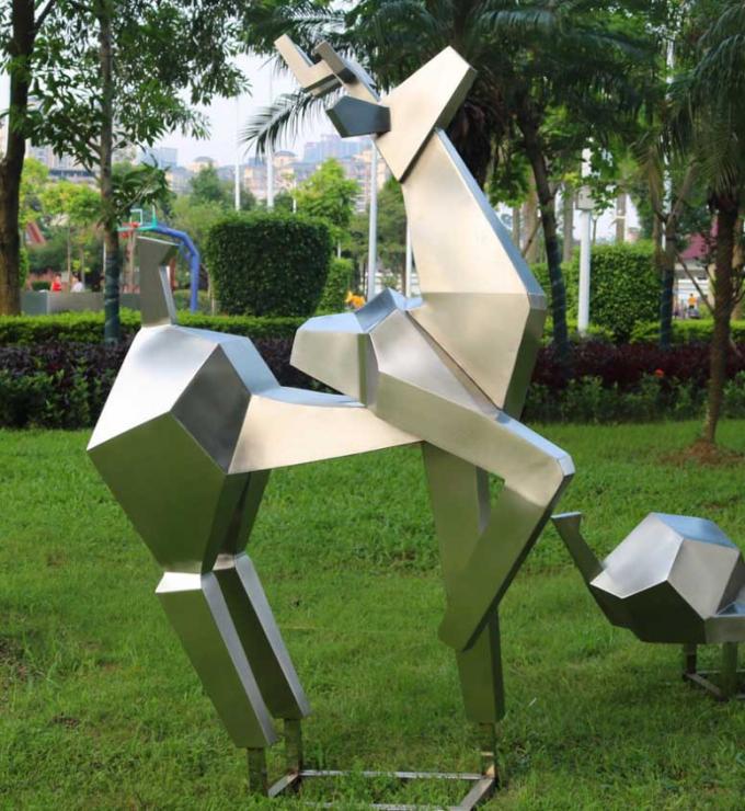Contemporary Metal Deer Sculptures , Abstract Metal Lawn Sculptures Street Decoration 0