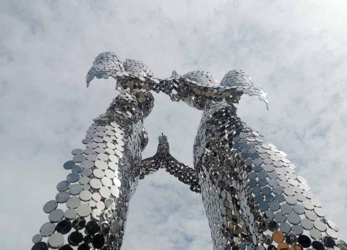 Outdoor Large Abstract Stainless Steel Sculpture For Public Decoration 0