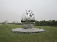 Highly Polished Stainless Steel Sculpture , Modern Stainless Steel Statue