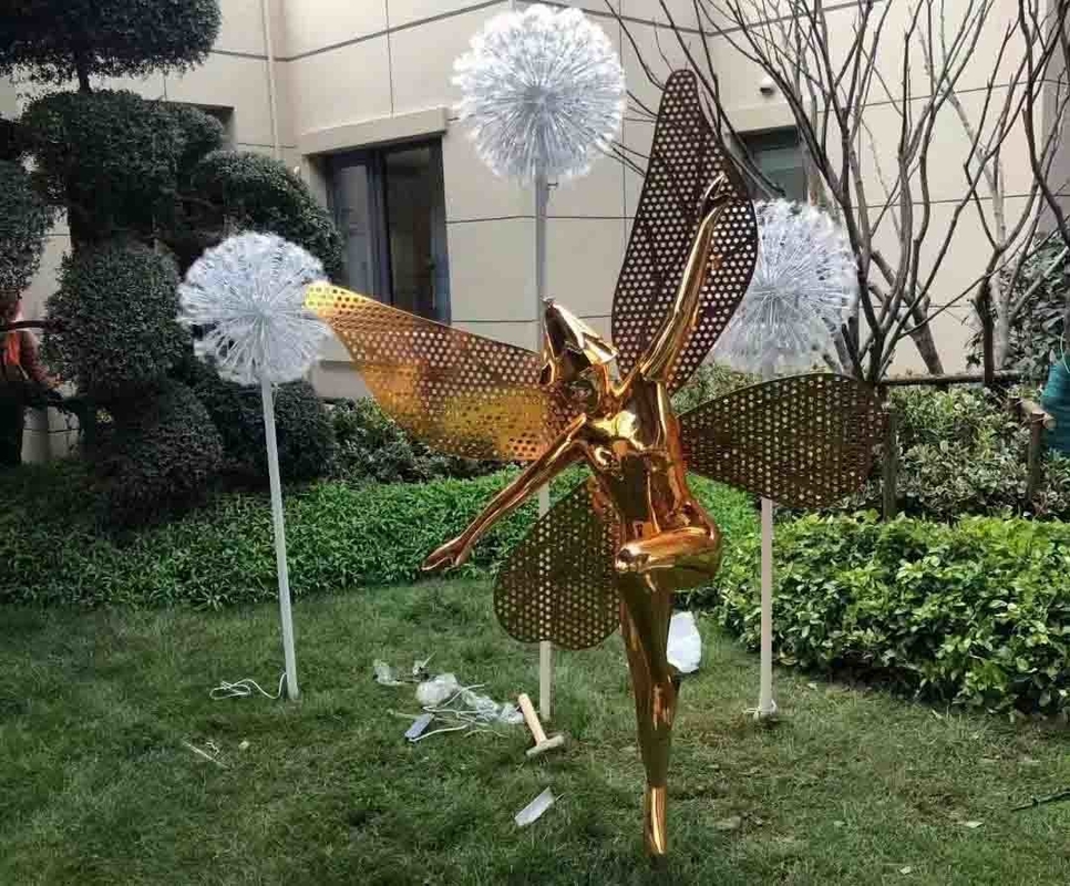 SS Lawn Garden Sculptures And Statues Modern Golden Varnished