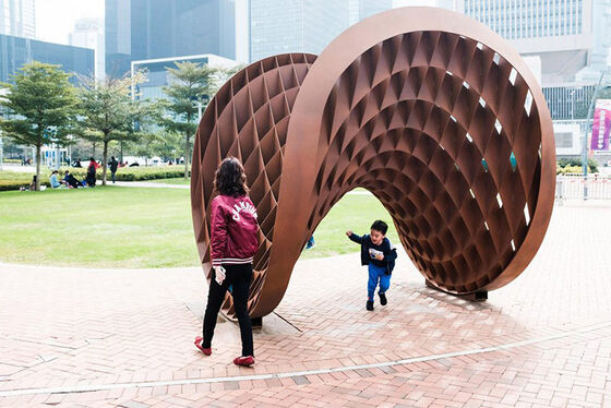 Large Outdoor Public Metal Sculpture ,City Landmark For Urban Decoration