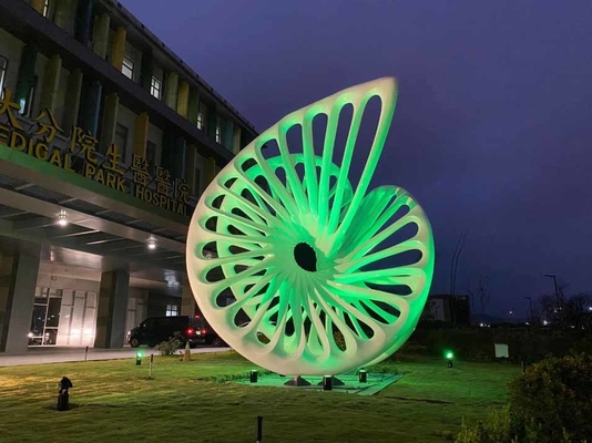 Modern Abstract Metal Sculpture , Color Painting Large Metal Lawn Sculptures